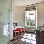 The Talbot, Malton, North Yorkshire - The Coaching Group 4* Malton