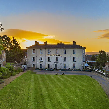 The Talbot, Malton, North Yorkshire - The Coaching Group فندق مالتون